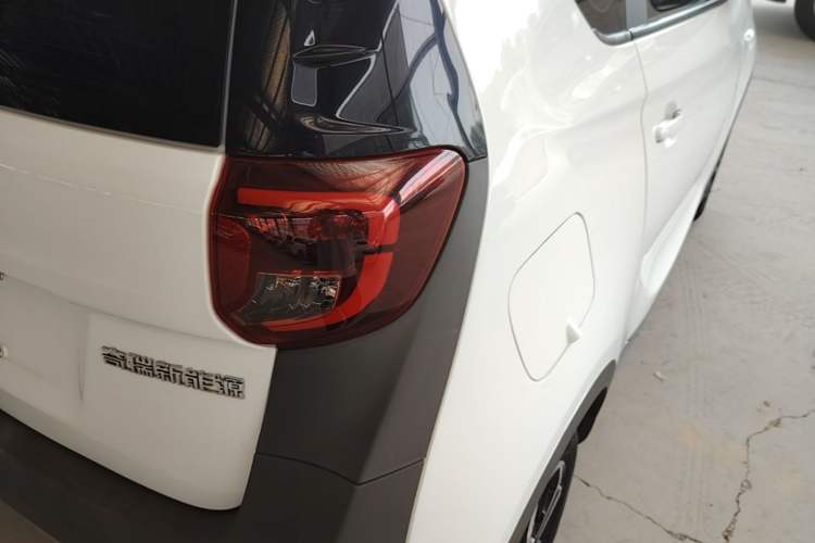 Used Chery QQ Little Ant 2021 150 000 Yuan Ant Fan Edition New Ant Cool Version Lithium Iron Phosphate Right Rear Taillight
