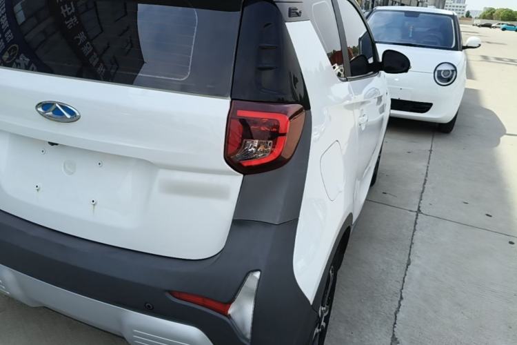 Used Chery QQ Little Ant 2021 150 000 Yuan Ant Fan Edition Ant Stylish Version Lithium Iron Phosphate Right Rear Taillight