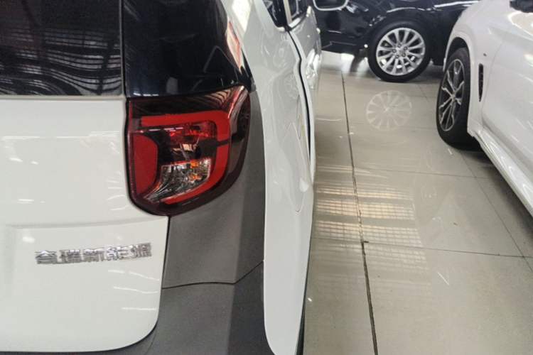 Used Chery QQ Little Ant 2021 150 000 Yuan Ant Fan Edition New Ant Cool Version Lithium Iron Phosphate Right Rear Taillight