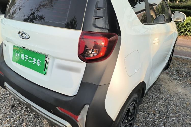 Used Chery QQ Little Ant 2021 200 000-Yuan Ant Fan Edition Talent Version NMC Battery 301 km Right Rear Taillight