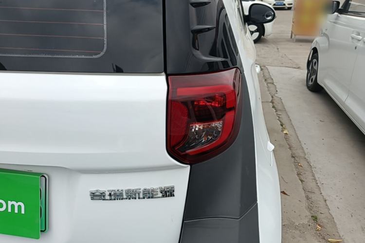 Used Chery QQ Little Ant 2021 150 000 Yuan Ant Fan Edition Ant Stylish Version Lithium-Ion Battery Right Rear Taillight