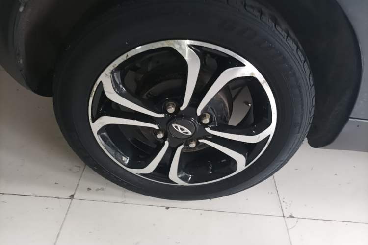 Used Chery QQ Little Ant 2021 150 000 Yuan "Ant Fan" Edition New Ant Xuan Version Lithium-NMC Battery Right Rear Wheel Hub