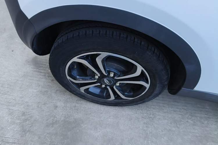 Used Chery QQ Little Ant 2021 150 000 Yuan Ant Fan Edition New Ant Cool Version Lithium Iron Phosphate Right Rear Wheel Hub