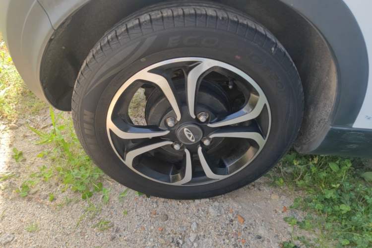 Used Chery QQ Little Ant 2021 150 000 Yuan Ant Fan Edition Ant Cool Version Lithium Iron Phosphate Right Rear Wheel Hub