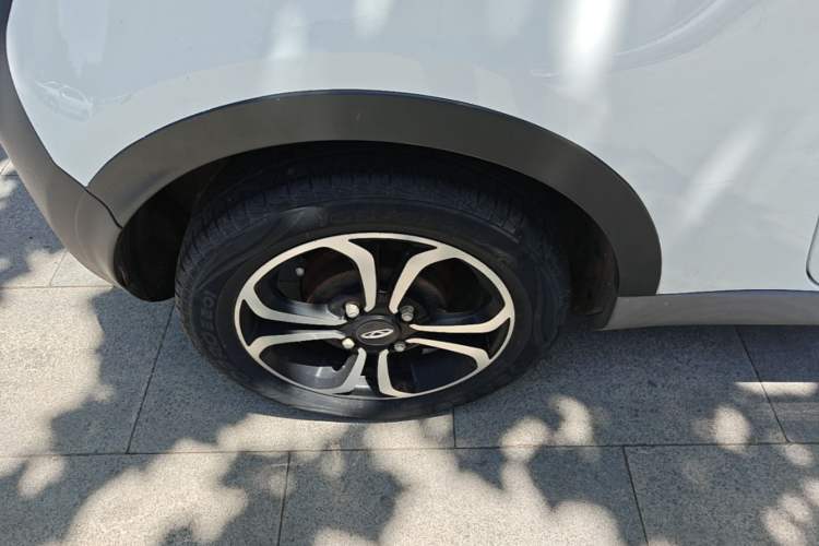 Used Chery QQ Little Ant 2021 150 000 Yuan Ant Fan Edition Ant Cool Version Lithium Iron Phosphate Right Rear Wheel Hub