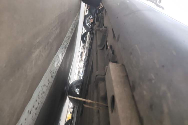 Used Chery QQ Little Ant 2021 200 000-Yuan Ant Fan Edition Talent Version NMC Battery 301 km Right Side Sill