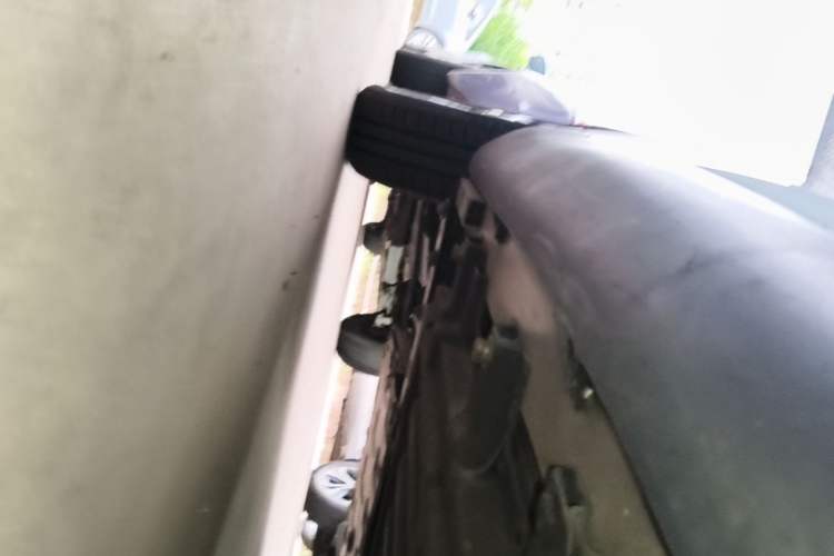 Used Chery QQ Little Ant 2021 150 000 Yuan "Ant Fan" Edition New Ant Cool Version Lithium-Ion Battery Right Side Sill