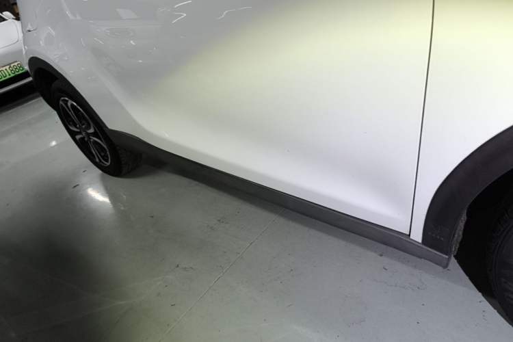 Used Chery QQ Little Ant 2021 200 000-Yuan Ant Fan Edition Oxygen Version Lithium Iron Phosphate 301 km Right Side Sill