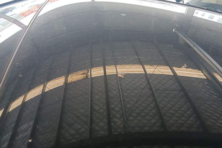Used Chery QQ Little Ant 2021 150 000 Yuan Ant Fan Edition Ant Trend Version Lithium-Ion Battery Roof