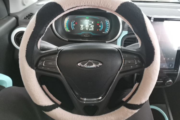 Used Chery QQ Little Ant 2021 150 000 Yuan Ant Fan Edition Ant Stylish Version Lithium Iron Phosphate Steering Wheel