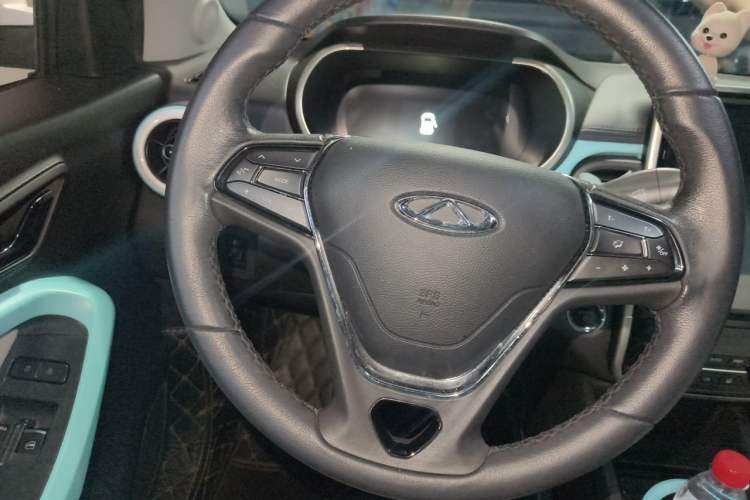 Used Chery QQ Little Ant 2021 150 000 Yuan Ant Fan Edition New Ant Cool Version Lithium Iron Phosphate Steering Wheel