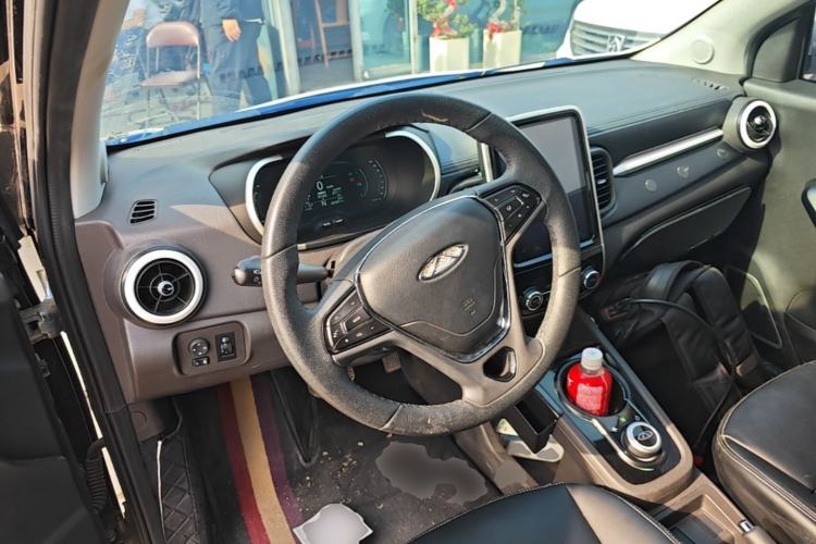 Used Chery QQ Little Ant 2021 150 000 Yuan Ant Fan Edition Ant Cool Version Lithium Iron Phosphate Steering Wheel