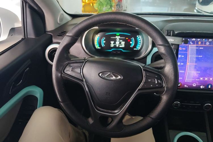 Used Chery QQ Little Ant 2021 150 000 Yuan Ant Fan Edition Ant Cool Version Lithium Iron Phosphate Steering Wheel