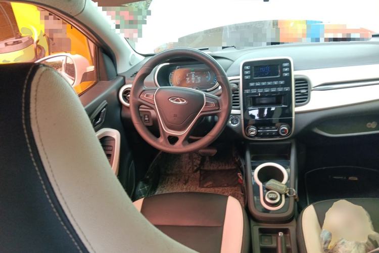 Used Chery QQ Little Ant 2021 200 000-Yuan Ant Fan Edition Energized Version Lithium Iron Phosphate 301 km Steering Wheel