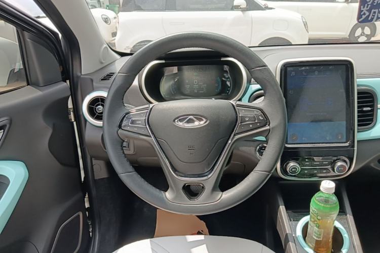 Used Chery QQ Little Ant 2021 200 000-Yuan Ant Fan Edition Energized Version Lithium Iron Phosphate 301 km Steering Wheel