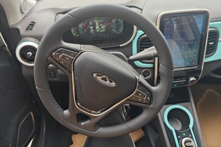 Used Chery QQ Little Ant 2021 150 000 Yuan Ant Fan Edition New Ant Cool Version Lithium Iron Phosphate Steering Wheel