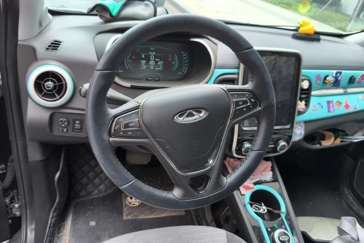 Used Chery QQ Little Ant 2021 150 000 Yuan Ant Fan Edition New Ant Cool Version Lithium Iron Phosphate Steering Wheel