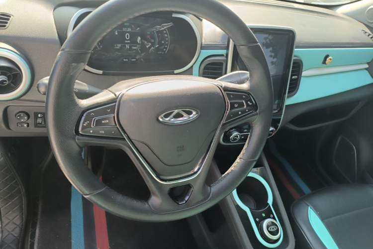 Used Chery QQ Little Ant 2021 150 000 Yuan Ant Fan Edition Ant Cool Version Lithium Iron Phosphate Steering Wheel
