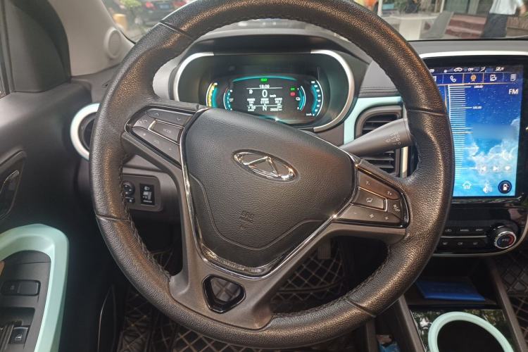 Used Chery QQ Little Ant 2021 150 000 Yuan "Ant Fan" Edition Ant Cool Version with Ternary Lithium Steering Wheel