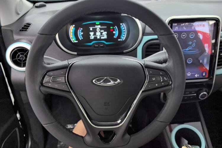 Used Chery QQ Little Ant 2021 150 000 Yuan Ant Fan Edition New Ant Cool Version Lithium Iron Phosphate Steering Wheel