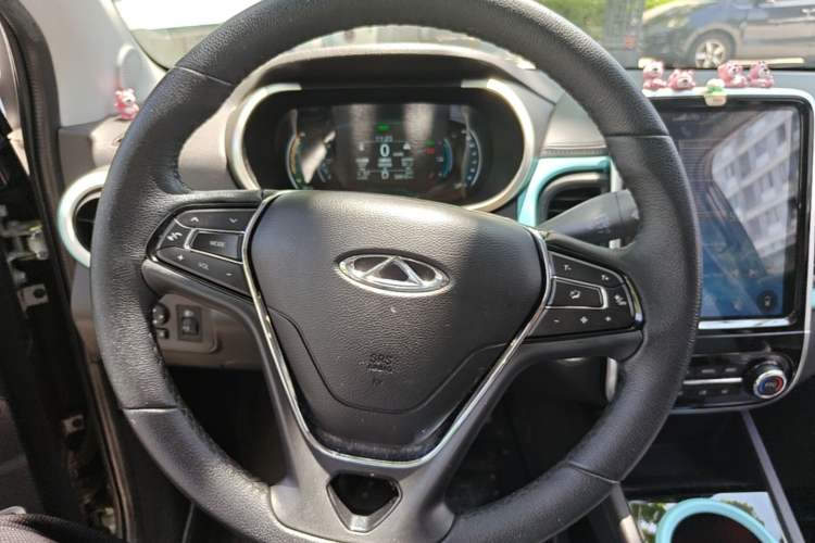 Used Chery QQ Little Ant 2021 150 000 Yuan Ant Fan Edition Ant Cool Version Lithium Iron Phosphate Steering Wheel