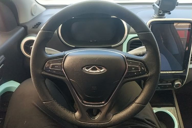 Used Chery QQ Little Ant 2021 150 000 Yuan Ant Fan Edition Ant Trend Version Lithium-Ion Battery Steering Wheel