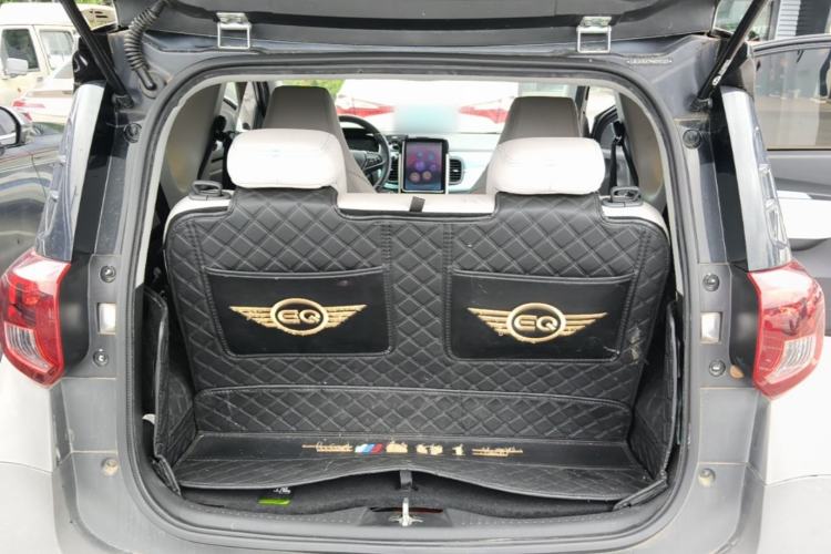 Used Chery QQ Little Ant 2021 200 000 Yuan "Ant Fan" Edition Energized Version NMC Lithium Battery 301 km Trunk