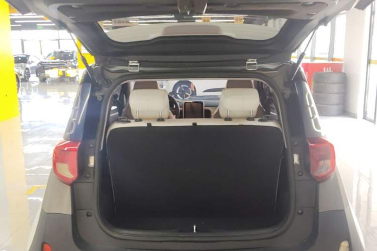 Used Chery QQ Little Ant 2021 150 000 Yuan Ant Fan Edition New Ant Cool Version Lithium Iron Phosphate Trunk