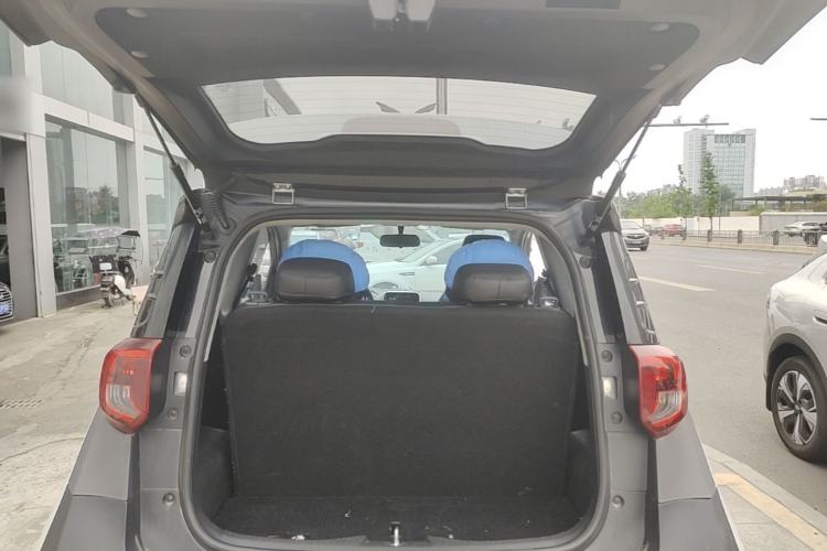 Used Chery QQ Little Ant 2021 150 000 Yuan Ant Fan Edition Ant Stylish Version Lithium-Ion Battery Trunk