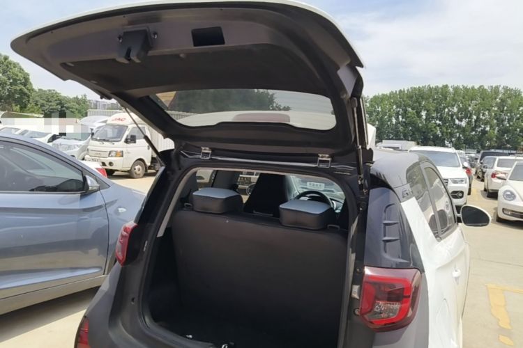 Used Chery QQ Little Ant 2021 150 000 Yuan Ant Fan Edition Ant Trend Version Lithium-Ion Battery Trunk