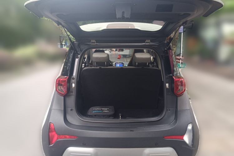 Used Chery QQ Little Ant 2021 150 000 Yuan "Ant Fan" Edition Ant Cool Version with Ternary Lithium Trunk