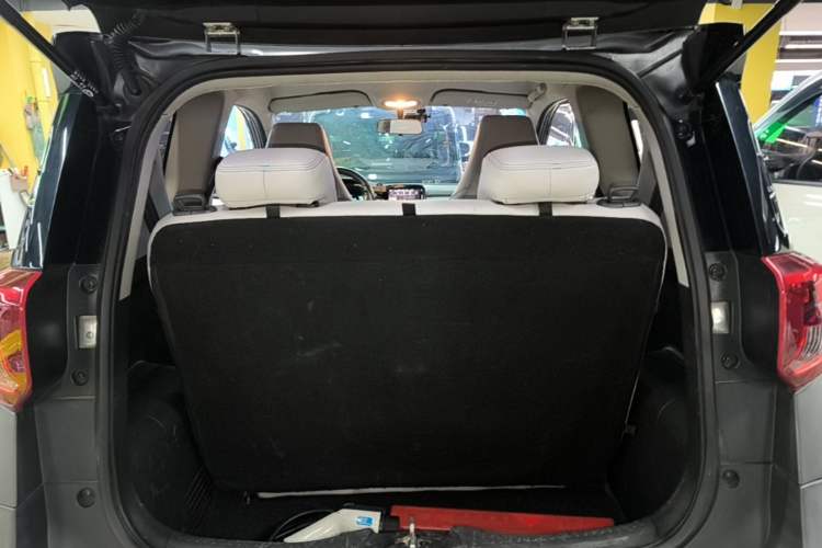 Used Chery QQ Little Ant 2021 200 000-Yuan Ant Fan Edition Oxygen Version Lithium Iron Phosphate 301 km Trunk