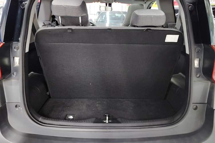 Used Chery QQ Little Ant 2021 150 000 Yuan Ant Fan Edition Ant Stylish Version Lithium-Ion Battery Trunk