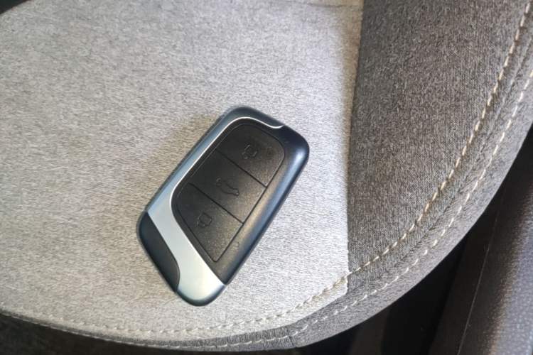 Used Chery QQ Little Ant 2021 150 000 Yuan Ant Fan Edition New Ant Cool Version Lithium Iron Phosphate Vehicle Key