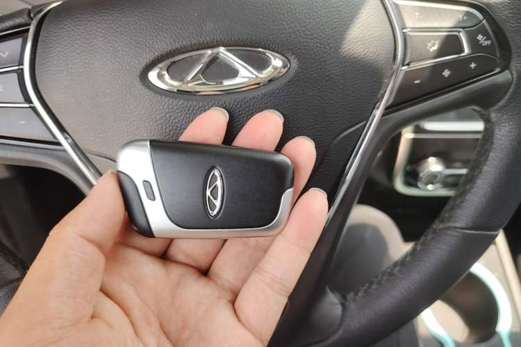 Used Chery QQ Little Ant 2021 150 000 Yuan Ant Fan Edition Ant Trend Version Lithium-Ion Battery Vehicle Key