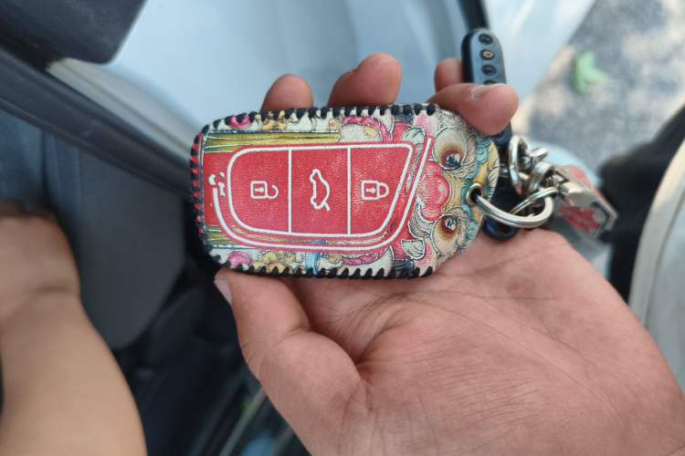 Used Chery QQ Little Ant 2021 150 000 Yuan Ant Fan Edition Ant Stylish Version Lithium-Ion Battery Vehicle Key