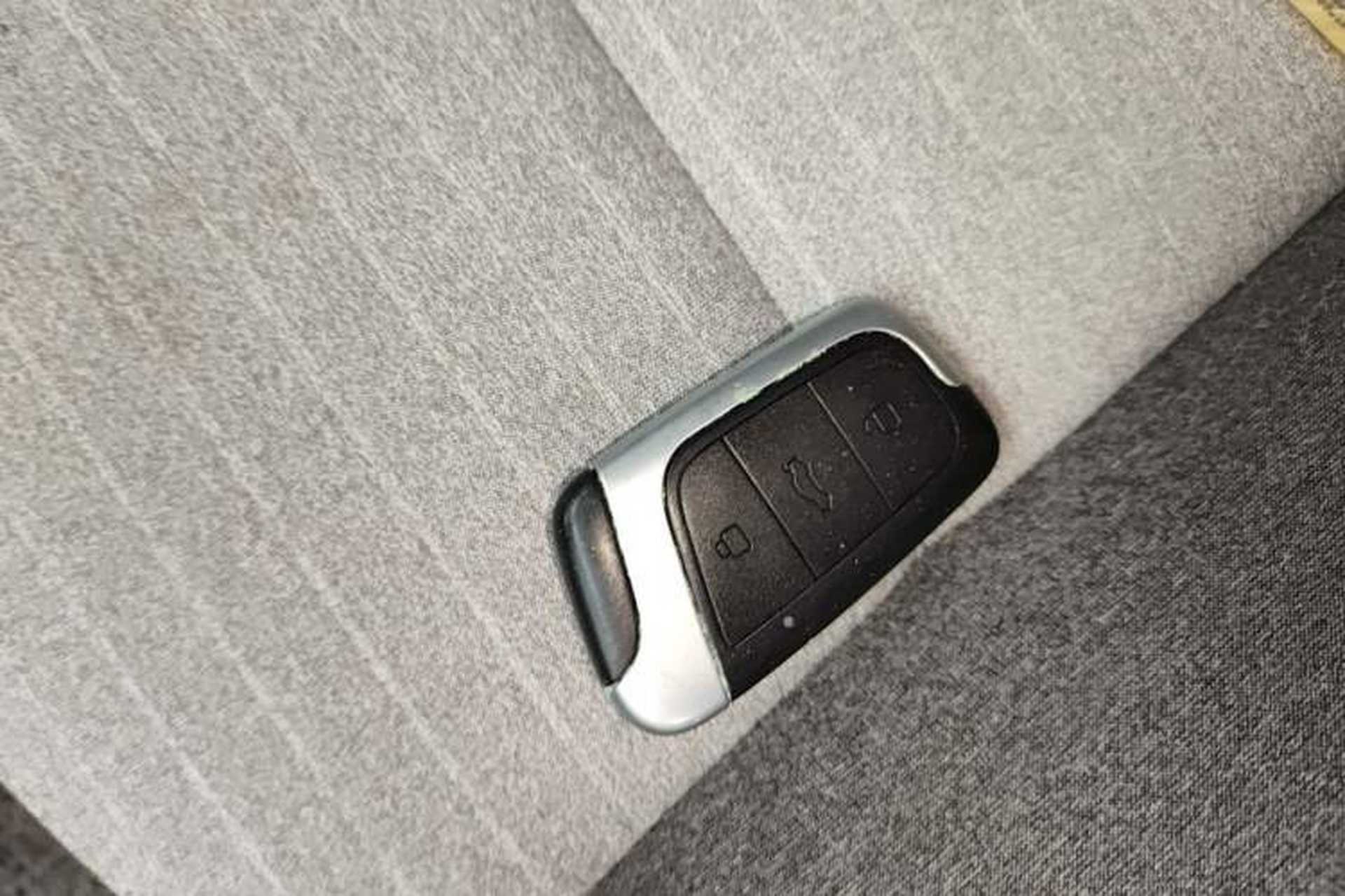 Used Chery QQ Little Ant 2021 Revised Version 150 000 Yuan Ant Fan Edition New Ant Cool Edition Lithium Iron Phosphate Vehicle Key
