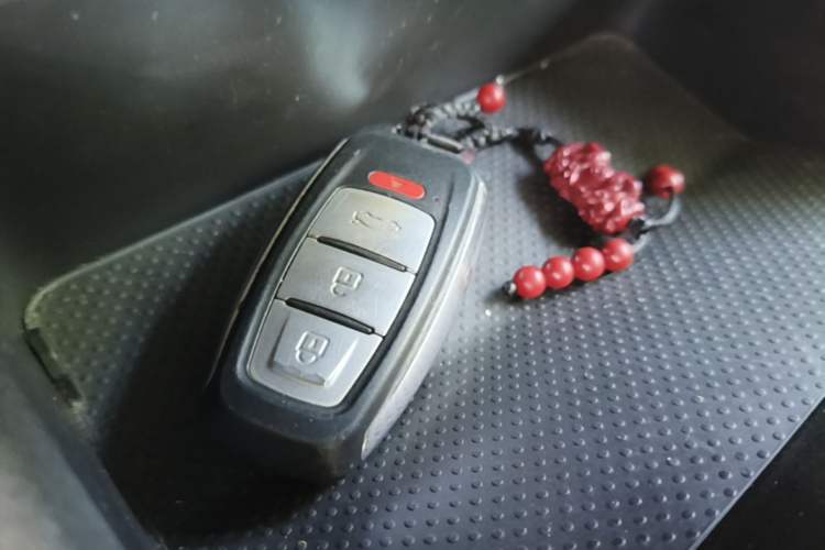 Used Chery QQ Little Ant 2021 150 000 Yuan Ant Fan Edition Ant Cool Version Lithium Iron Phosphate Vehicle Key