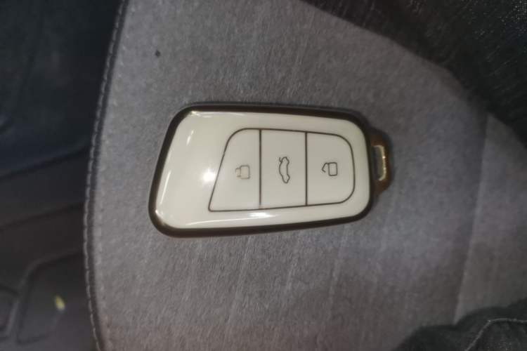 Used Chery QQ Little Ant 2021 150 000 Yuan Ant Fan Edition New Ant Xuan Version Lithium Iron Phosphate Vehicle Key