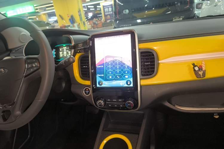 Used Chery QQ Little Ant 2021 200 000-Yuan Ant Fan Edition Talent Version NMC Battery 301 km Audio And AC Panel