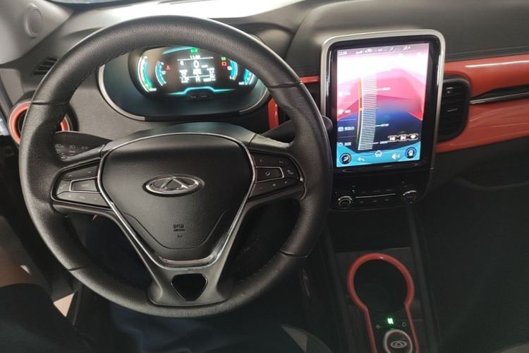 Used Chery QQ Little Ant 2021 150 000 Yuan Ant Fan Edition Ant Cool Version Lithium Iron Phosphate Center Console