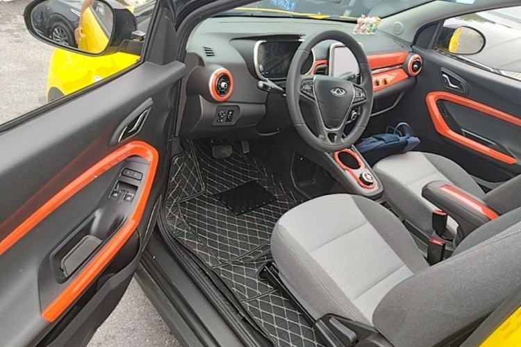 Used Chery QQ Little Ant 2021 150 000 Yuan "Ant Fan" Edition New Ant Cool Version Lithium-Ion Battery Driver Seat