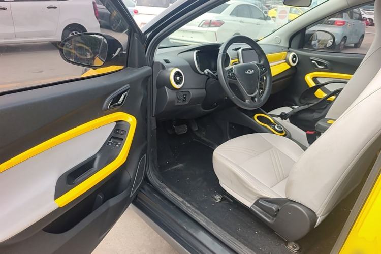 Used Chery QQ Little Ant 2021 200 000-Yuan Ant Fan Edition Talent Version NMC Battery 408 km续航 Driver Seat
