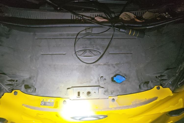 Used Chery QQ Little Ant 2021 150 000 Yuan "Ant Fan" Edition Ant Cool Version with Ternary Lithium Engine Bay