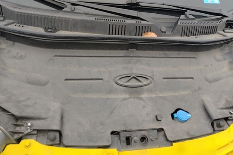 Used Chery QQ Little Ant 2021 150 000 Yuan "Ant Fan" Edition New Ant Cool Version Lithium-Ion Battery Engine Bay