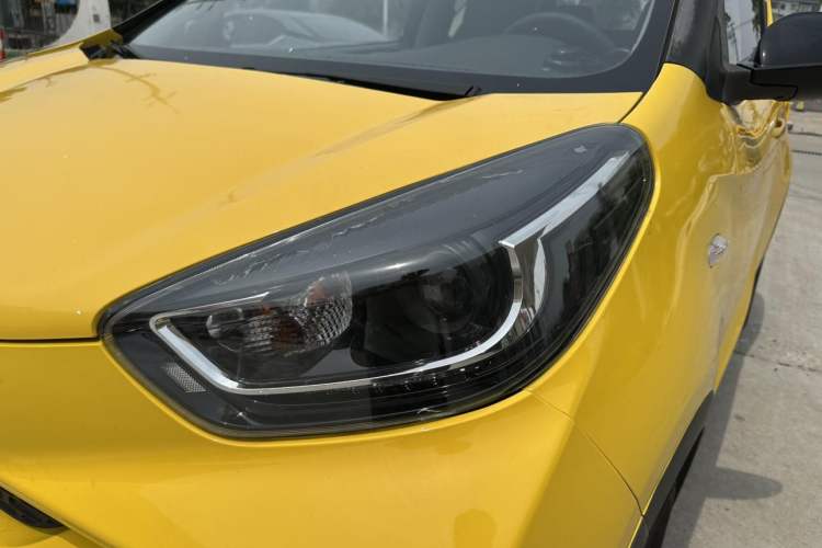 Used Chery QQ Little Ant 2021 150 000 Yuan Ant Fan Edition Ant Cool Version Lithium Iron Phosphate Exterior 1