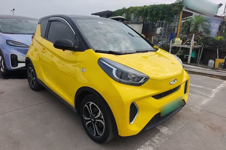 Used Chery QQ Little Ant 2021 200 000-Yuan Ant Fan Edition Talent Version NMC Battery 408 km续航 Exterior 1