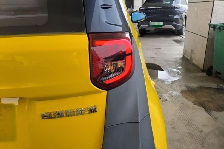 Used Chery QQ Little Ant 2021 150 000 Yuan Ant Fan Edition Ant Stylish Version Lithium Iron Phosphate Exterior 3