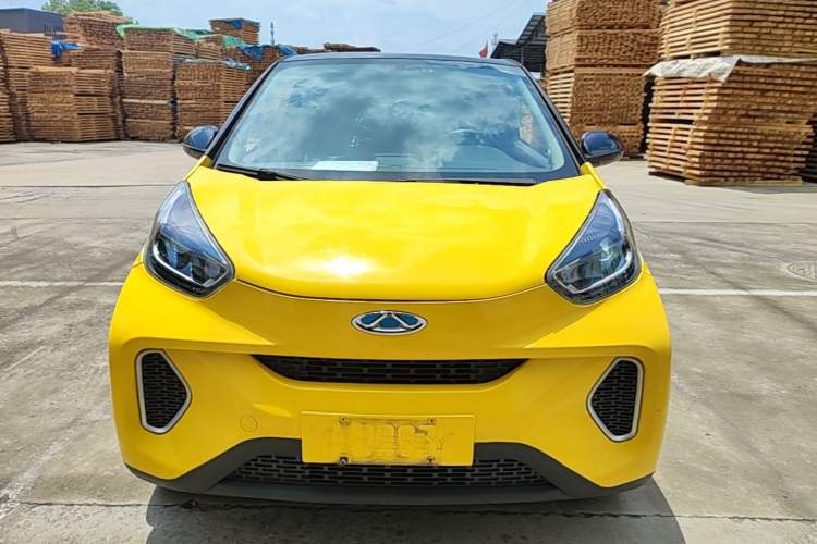 Used Chery QQ Little Ant 2021 150 000 Yuan Ant Fan Edition Ant Cool Version Lithium Iron Phosphate Front