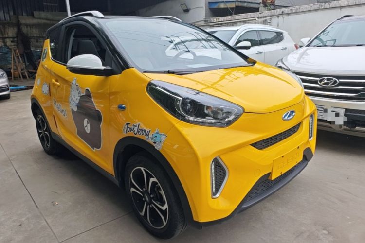 Used Chery QQ Little Ant 2021 150 000 Yuan Ant Fan Edition Ant Stylish Version Lithium-Ion Battery Front Right 45 Deg